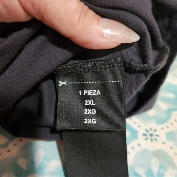 Top - Picture 3 of 8